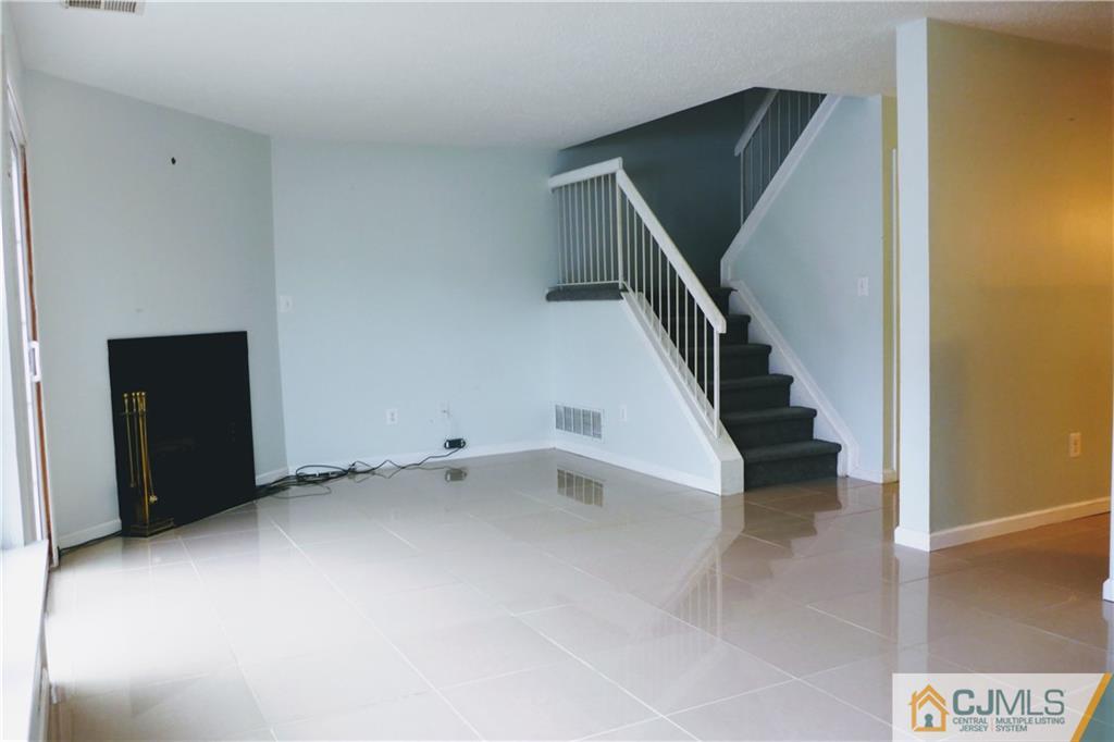 332 Lunar Road, Unit 332 Piscataway, NJ 08854 - Photo 3 of 15 Gallery Image 3