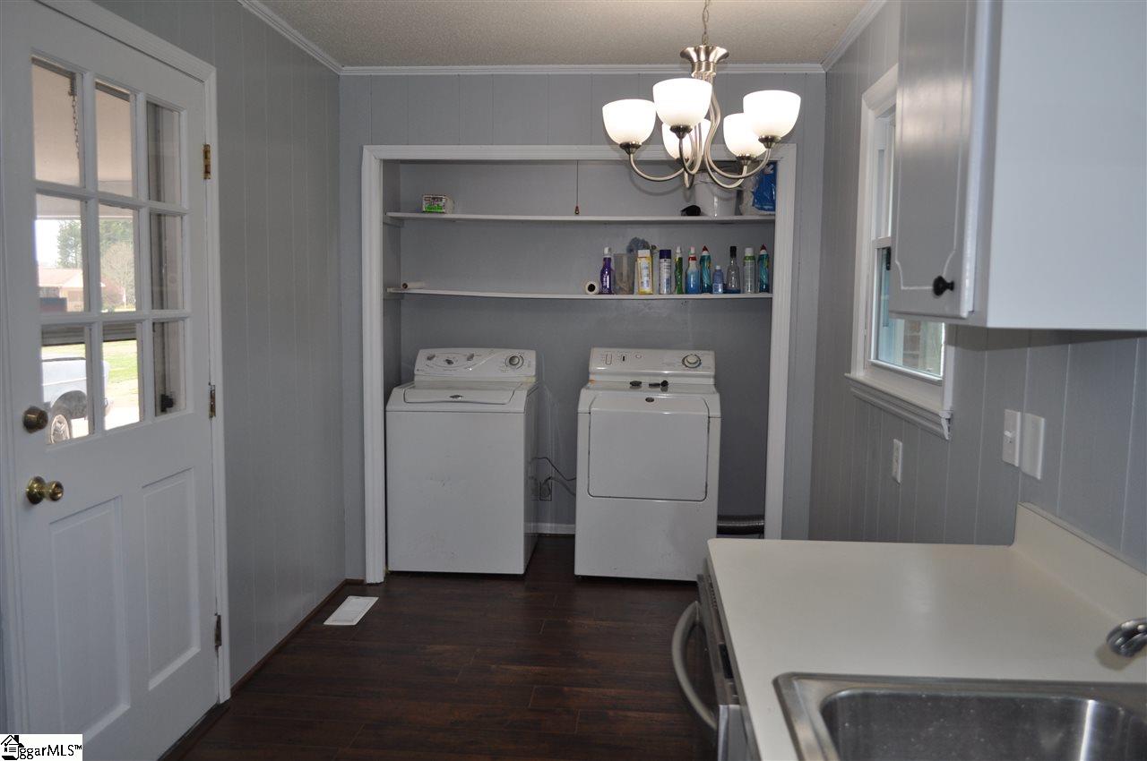 123 Holly Tree Lane Inman, SC 29349 - Photo 3 of 16