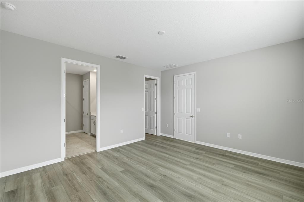 5696 Southwest 71st Court Ocala, FL 34474 - Photo 11 of 27