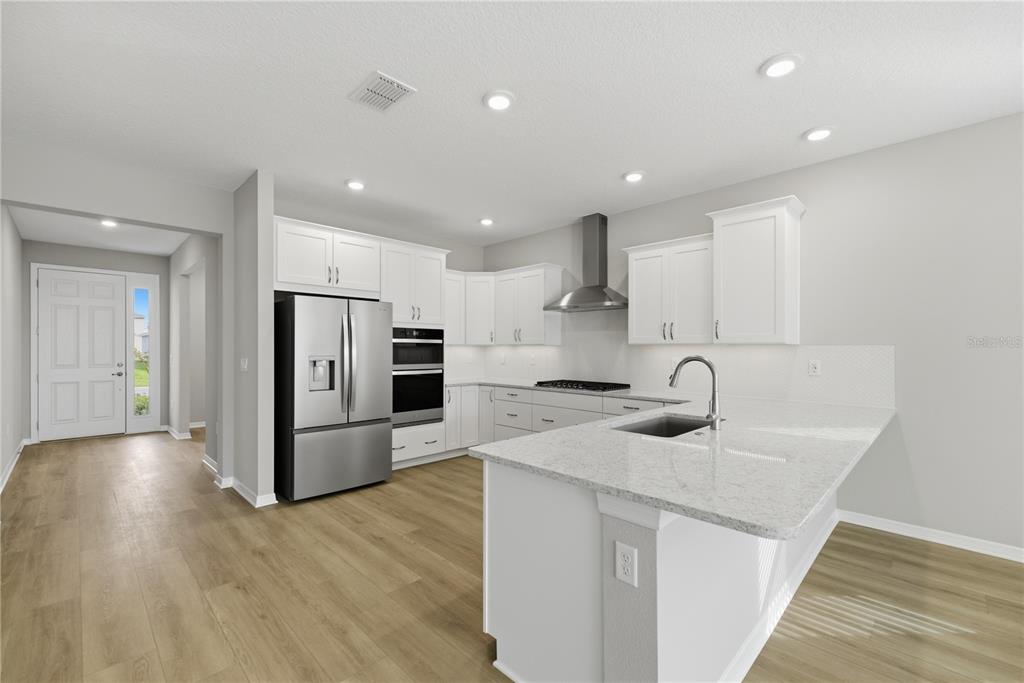 5696 Southwest 71st Court Ocala, FL 34474 - Photo 5 of 27