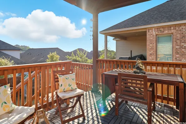 a view of house with a outdoor space