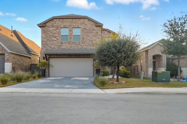 $2,200 | 2838 High Castle, San Antonio, TX 78245