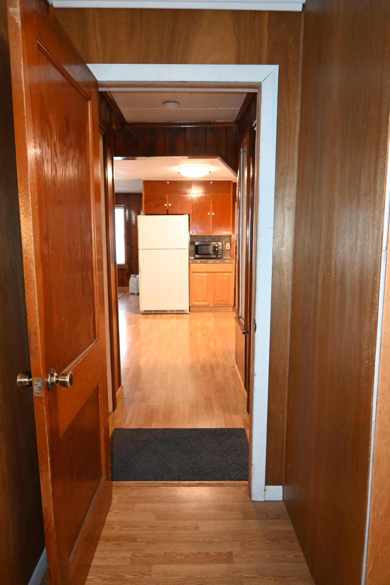 2087 Whitehall Road Muskegon, MI 49445 - Photo 11 of 40 DSC_0934