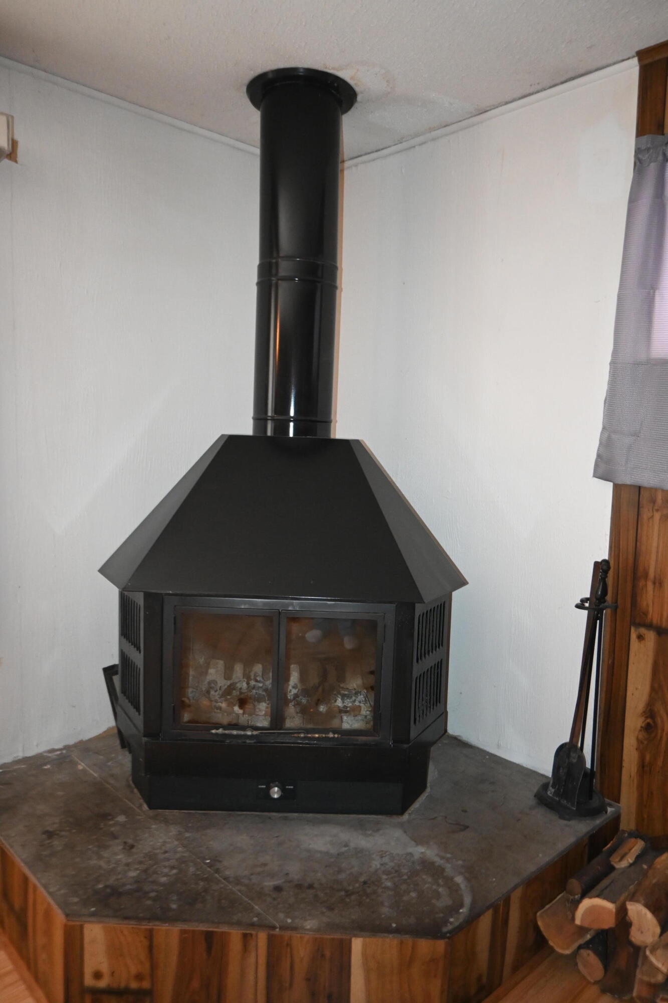 2087 Whitehall Road Muskegon, MI 49445 - Photo 21 of 40 DSC_0887