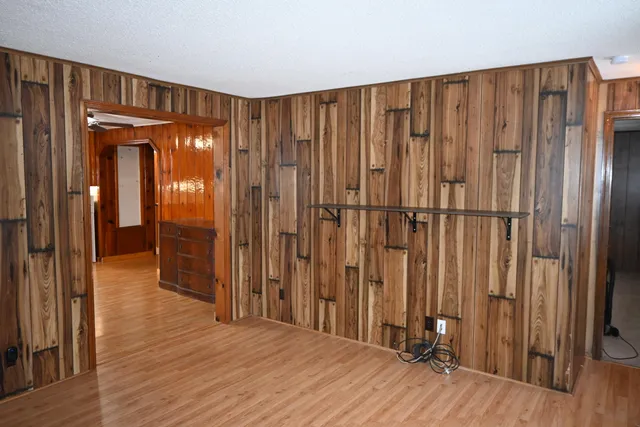 $219,900 | 2087 Whitehall Road, Muskegon, MI 49445