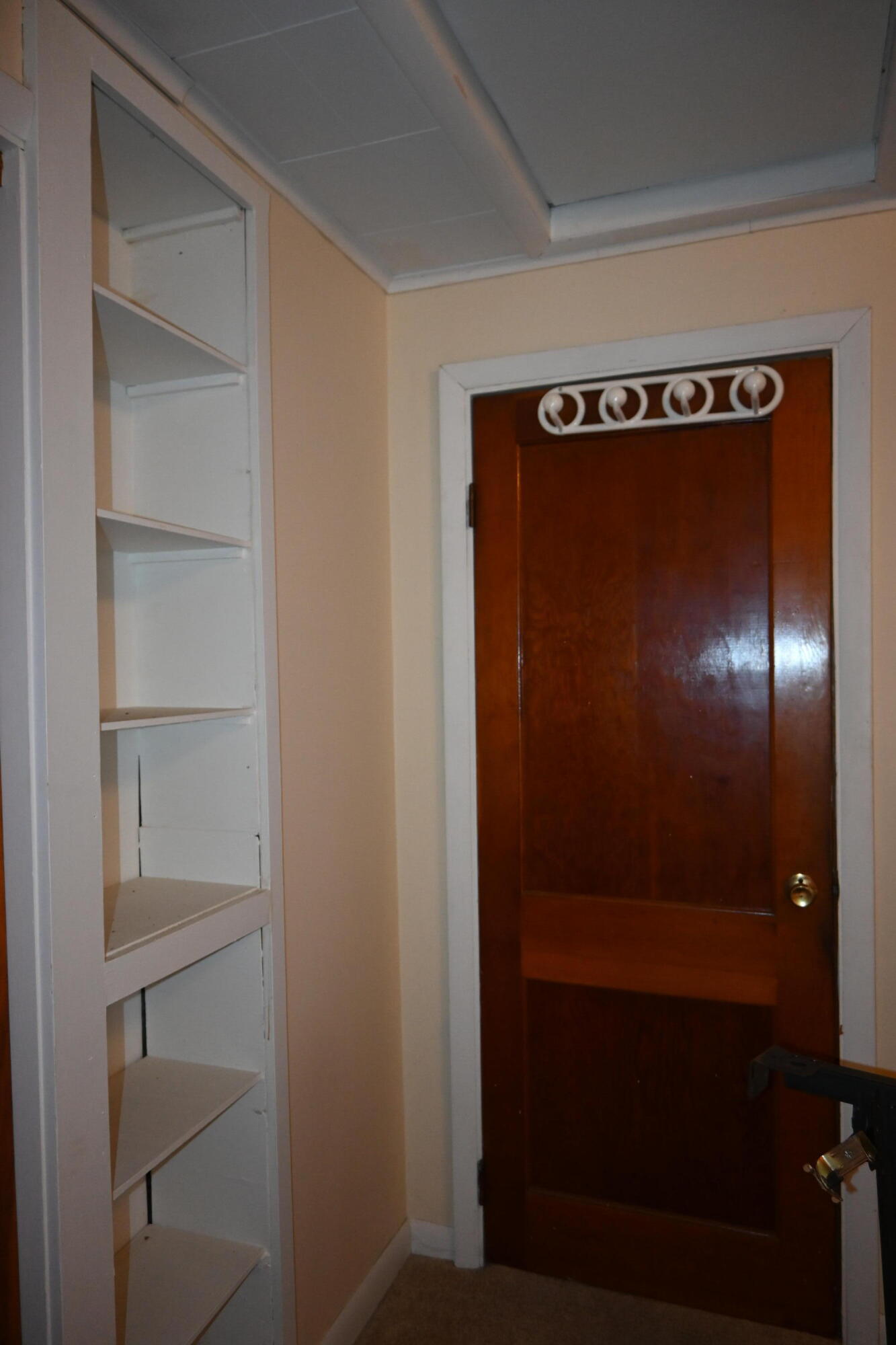 2087 Whitehall Road Muskegon, MI 49445 - Photo 31 of 40 DSC_0922