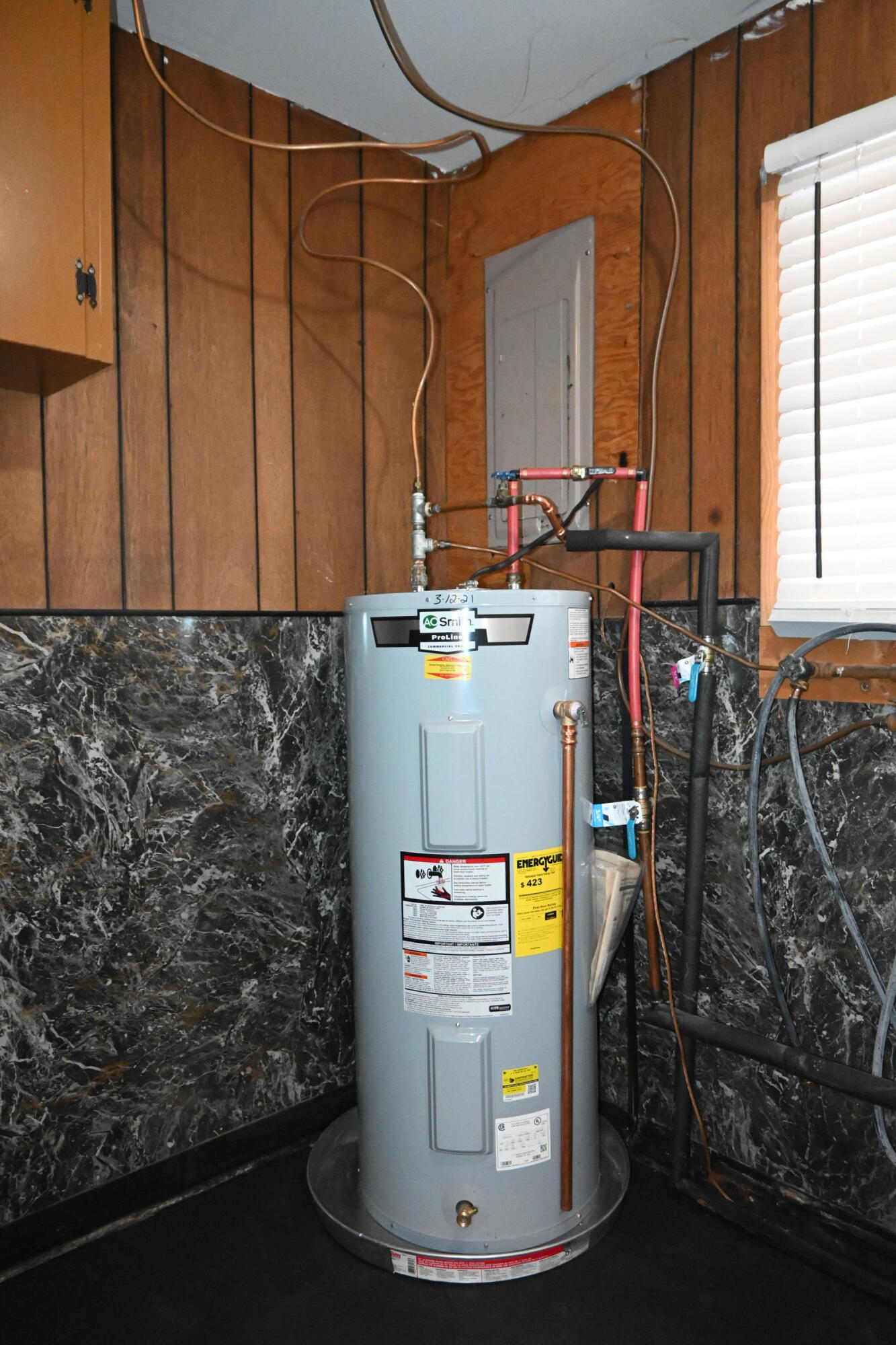 2087 Whitehall Road Muskegon, MI 49445 - Photo 39 of 40 DSC_0906