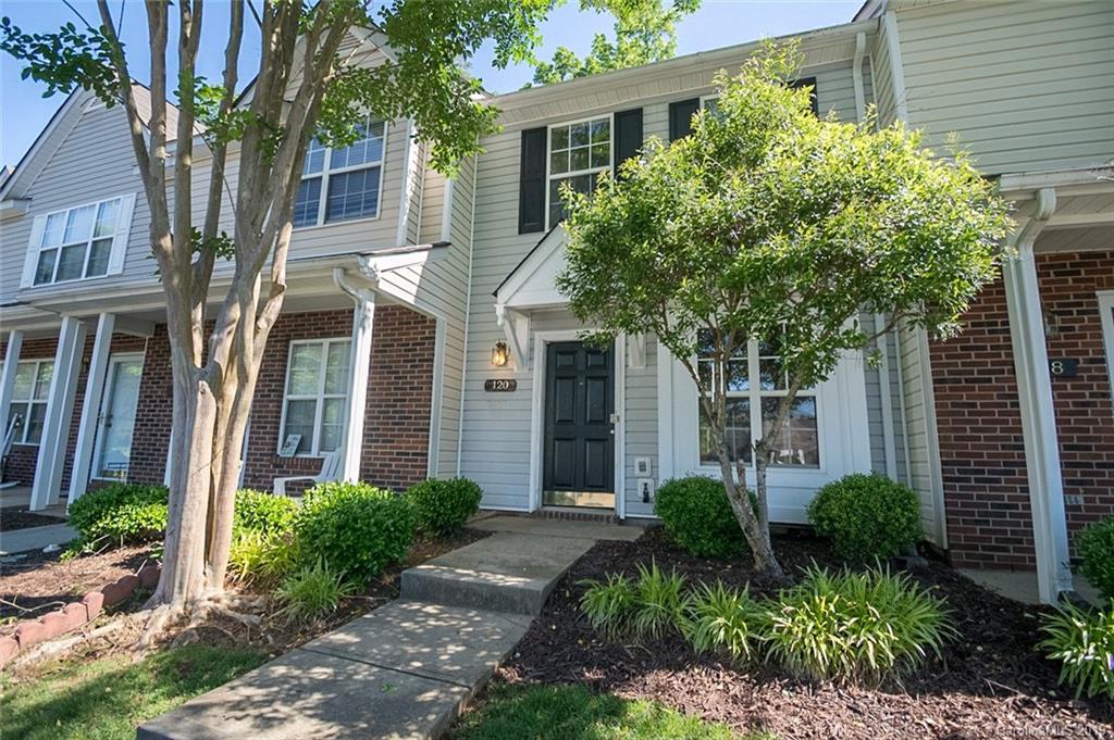 120 Rhett Court Fort Mill, SC 29715 - Photo 1 of 18 Gallery Image 1