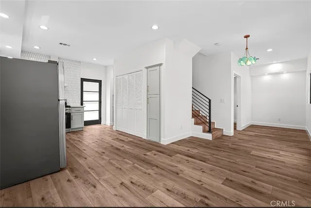 $4,800 | 720 West Altadena Drive, Unit 1/2, Altadena, CA 91001