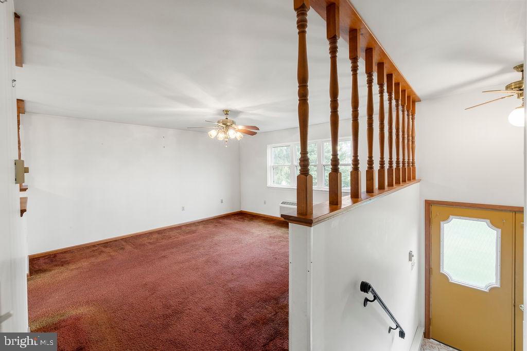 2165 Old Harrisburg Road Gettysburg, PA 17325 - Photo 19 of 44 a view of an entryway