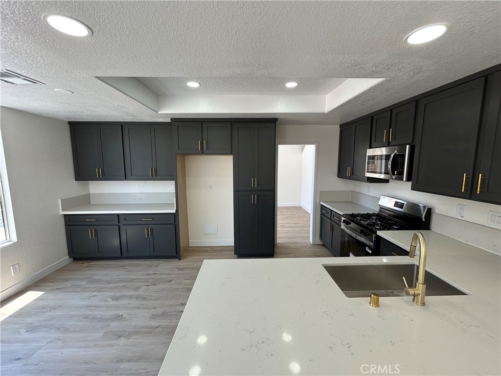 13281 Luna Road Victorville, CA 92392 - Photo 33 of 87