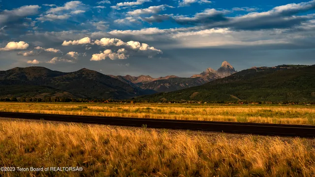 $9,850,000 | 250 East 1750 South, Driggs, ID 83422