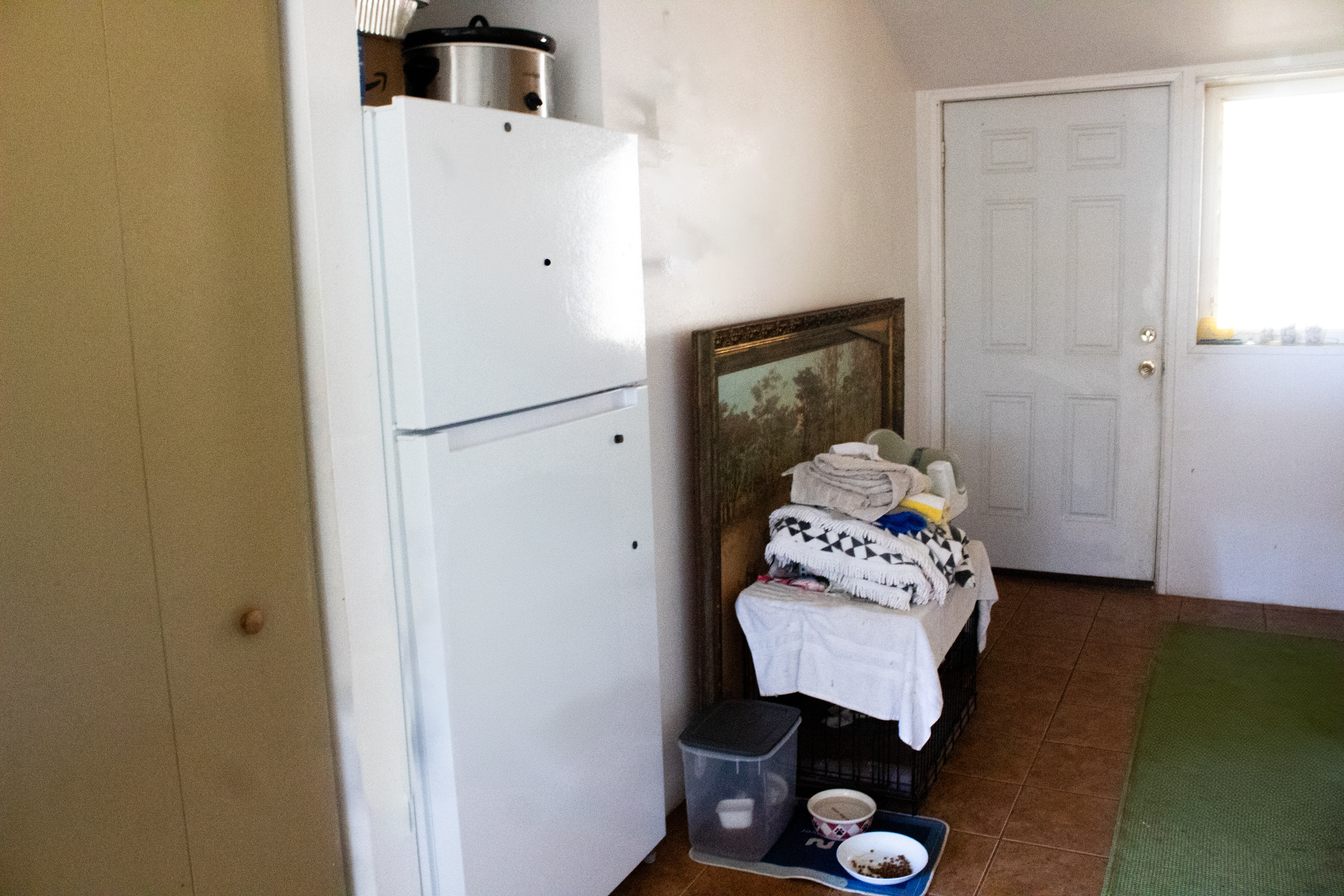 2501 Waipuna Road Lihue, HI 96766 - Photo 20 of 28 a room with toys and a wooden floor