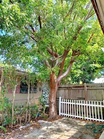 a view of outdoor space