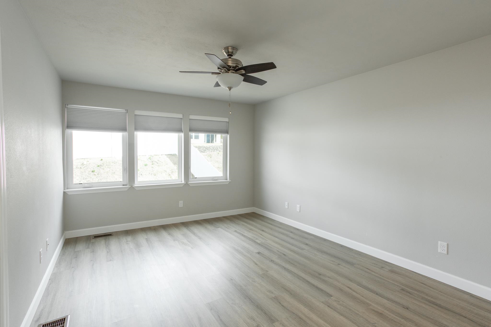 8406 North James Court Spokane, WA 99208 - Photo 12 of 26