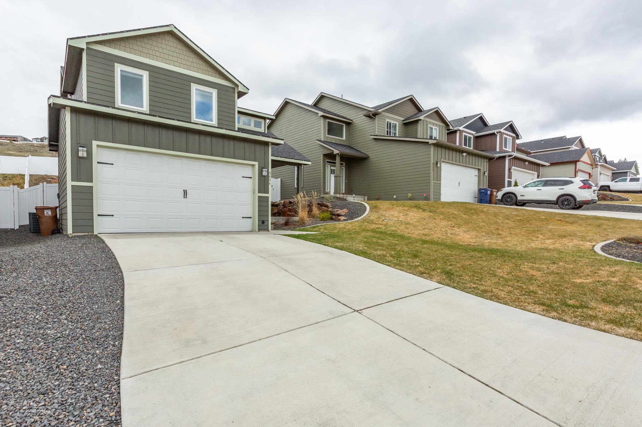 8406 North James Court Spokane, WA 99208 - Photo 2 of 26