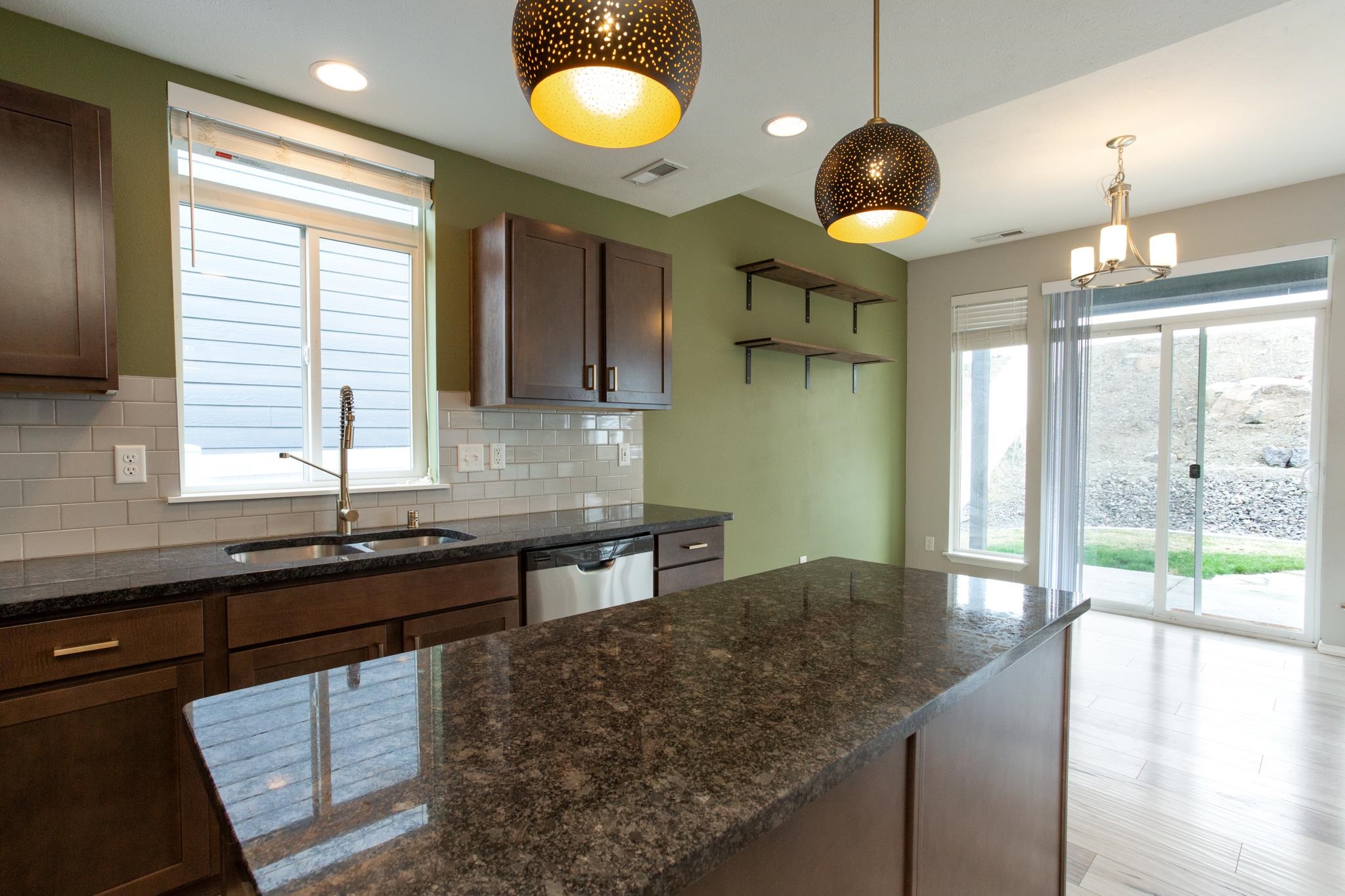 8406 North James Court Spokane, WA 99208 - Photo 6 of 26