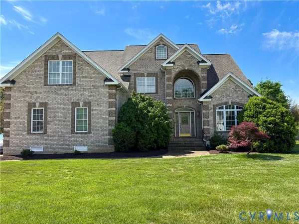 $849,999 | 11813 Middlecoff Drive, Chester, VA 23836