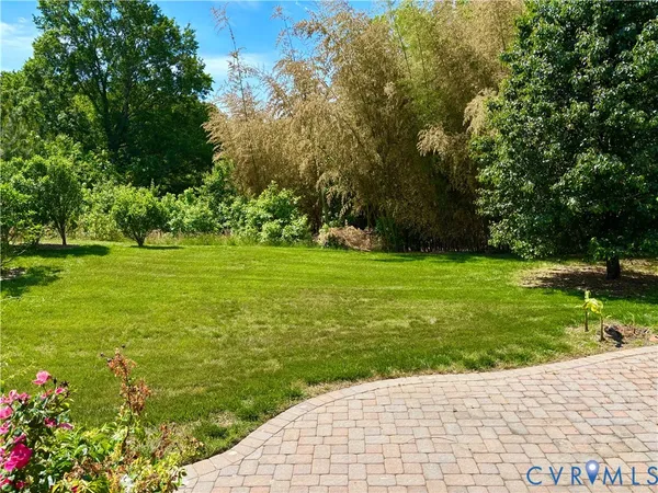 $849,999 | 11813 Middlecoff Drive, Chester, VA 23836