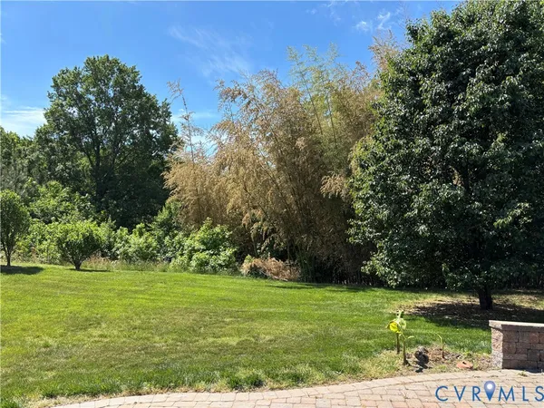 $849,999 | 11813 Middlecoff Drive, Chester, VA 23836