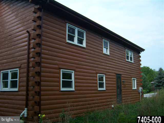 803 Blooming Grove Road Hanover, PA 17331 - Photo 7 of 25