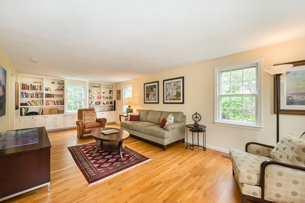 33 Sanderson Road Lexington, MA 02420 - Photo 7 of 25 Gallery Image 7