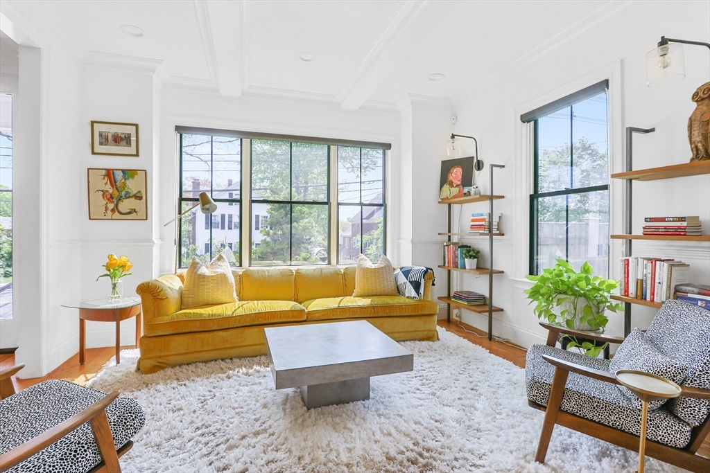 1473 Great Plain Avenue Needham, MA 02492 - Photo 11 of 42