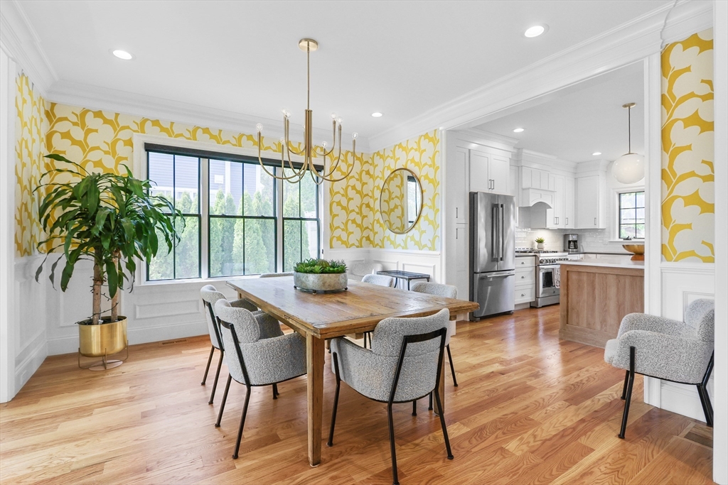 1473 Great Plain Avenue Needham, MA 02492 - Photo 13 of 42