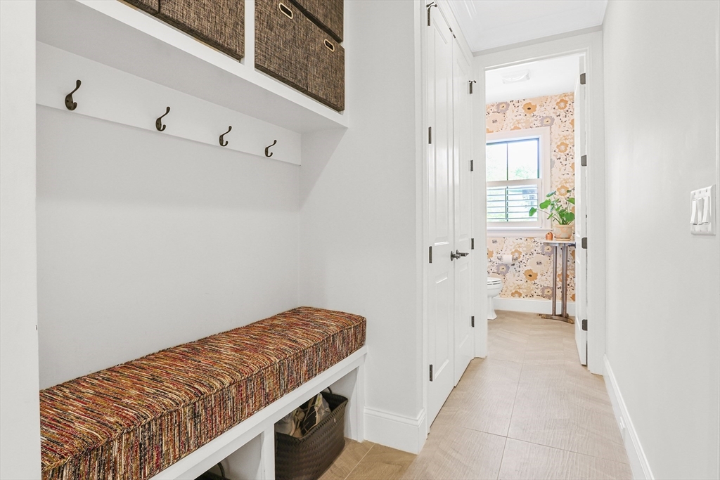 1473 Great Plain Avenue Needham, MA 02492 - Photo 14 of 42