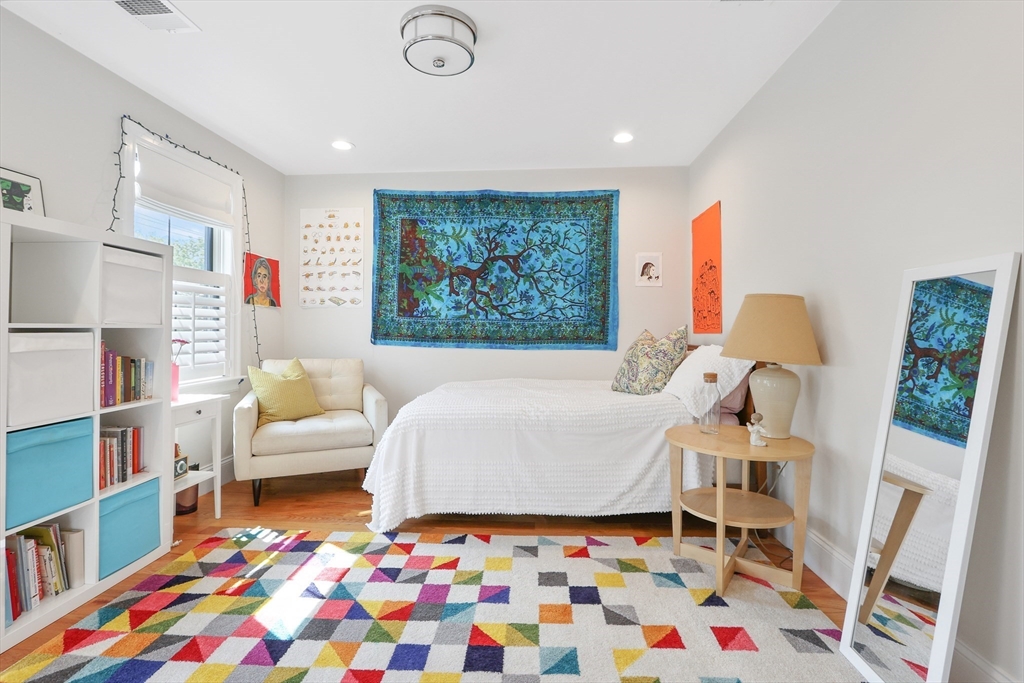 1473 Great Plain Avenue Needham, MA 02492 - Photo 23 of 42