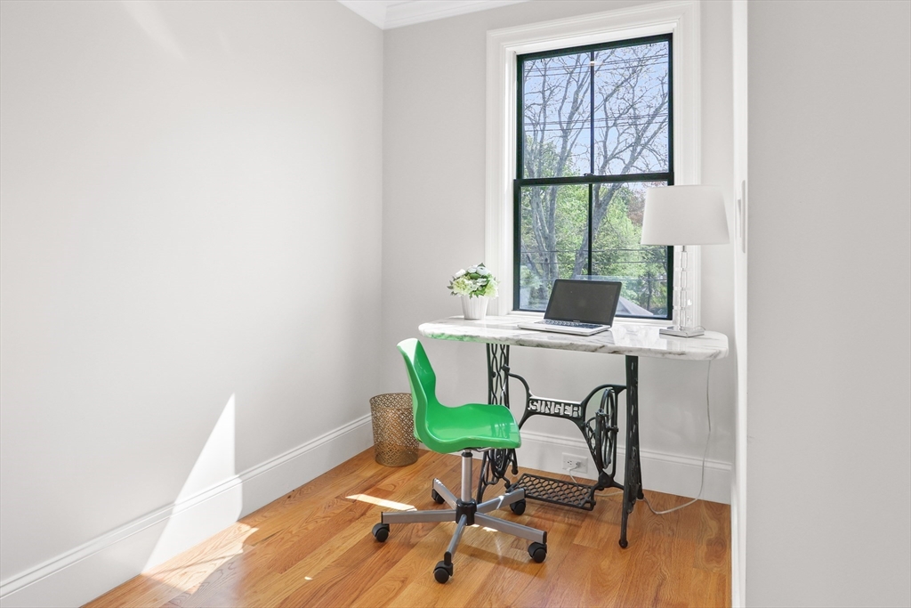 1473 Great Plain Avenue Needham, MA 02492 - Photo 25 of 42