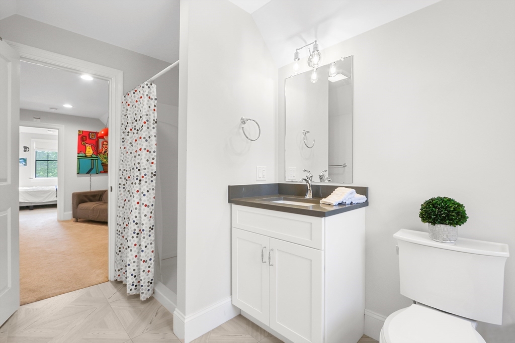 1473 Great Plain Avenue Needham, MA 02492 - Photo 31 of 42