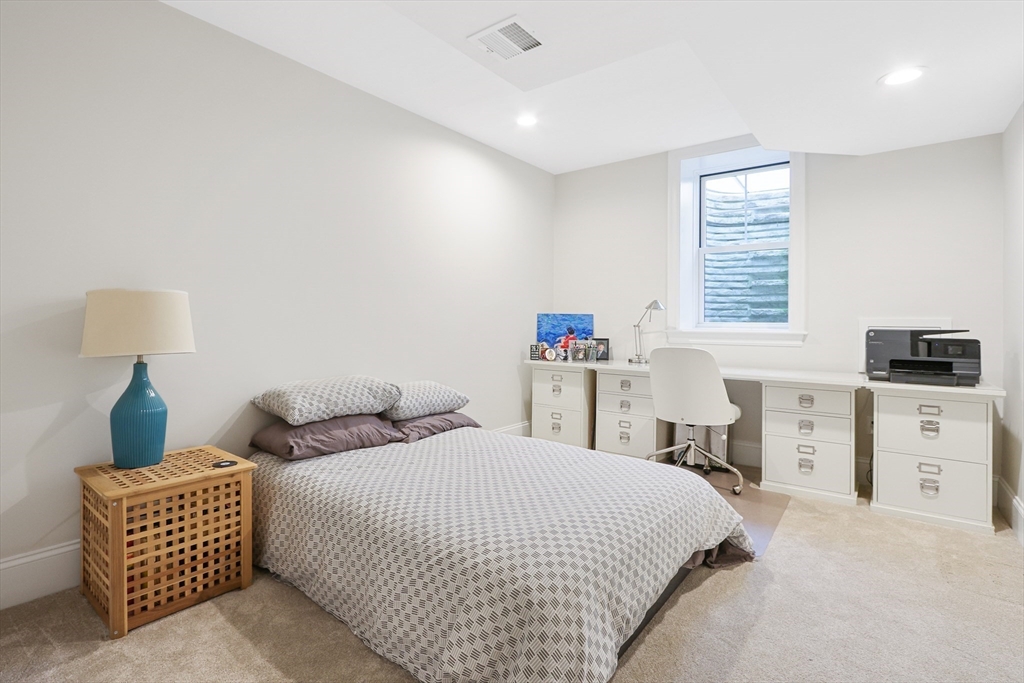 1473 Great Plain Avenue Needham, MA 02492 - Photo 35 of 42