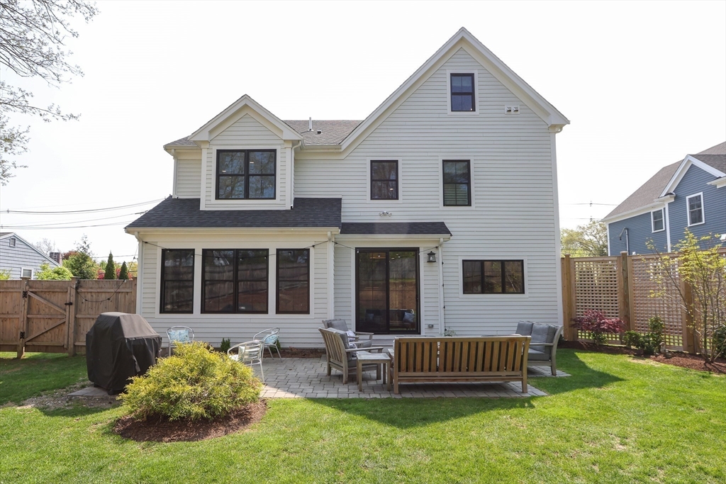 1473 Great Plain Avenue Needham, MA 02492 - Photo 37 of 42