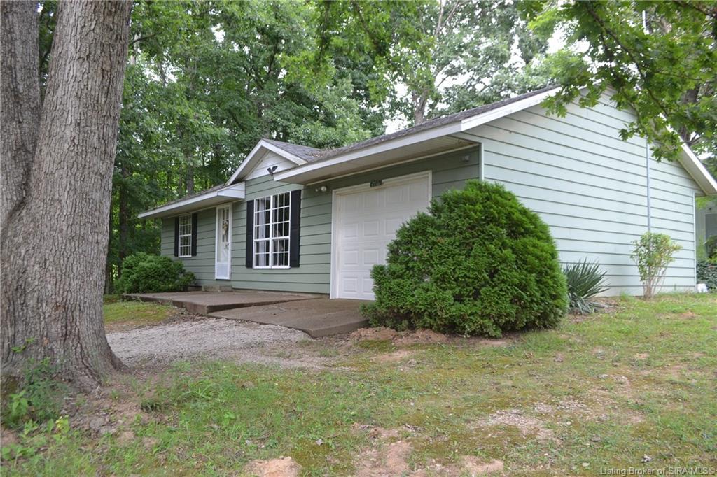 7620 West Kaiser Road Eckerty, IN 47116 - Photo 1 of 21