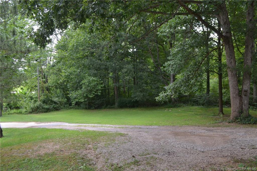 7620 West Kaiser Road Eckerty, IN 47116 - Photo 8 of 21