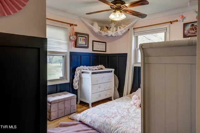 $430,000 | 335 Pleasant Hill Place, Bluff City, TN 37618