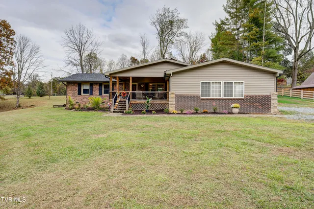 $430,000 | 335 Pleasant Hill Place, Bluff City, TN 37618