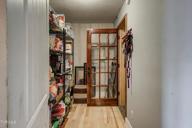 $430,000 | 335 Pleasant Hill Place, Bluff City, TN 37618