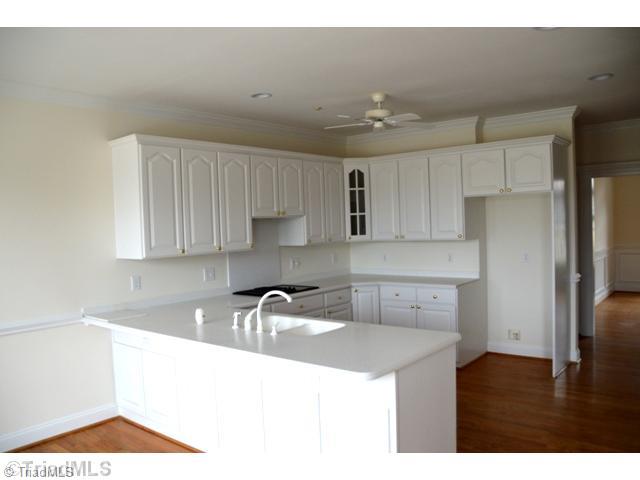 1611 Happy Hill Road Lexington, NC 27295 - Photo 4 of 15 Kitchen.