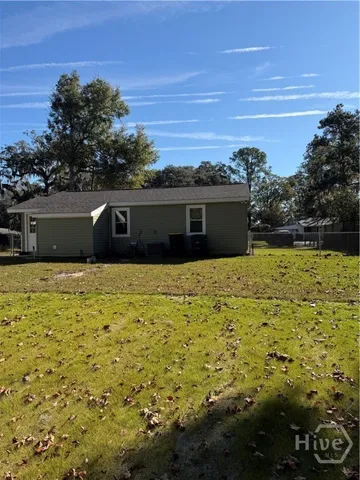 $1,900 | 28 Arthur Circle, Savannah, GA 31406
