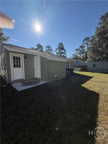 $1,900 | 28 Arthur Circle, Savannah, GA 31406