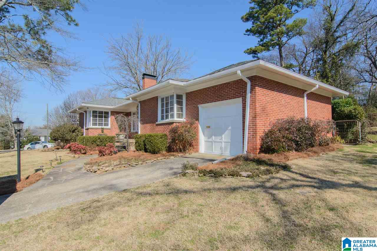 901 57th Street South Birmingham, AL 35212 - Photo 4 of 39