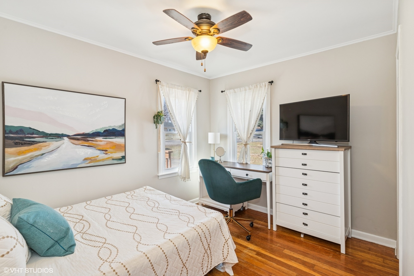 5414 Thelen Drive McHenry, IL 60051 - Photo 12 of 18 a bedroom with furniture and a flat screen tv