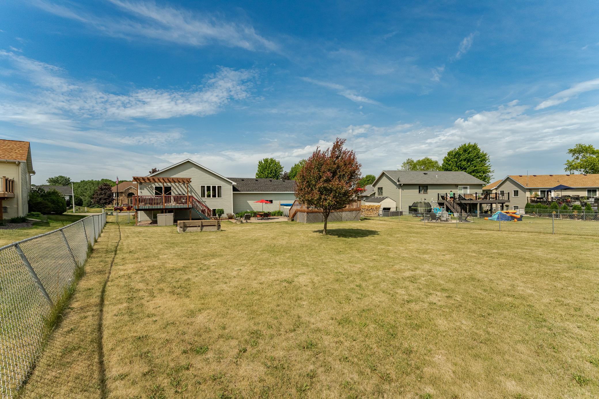 657 South Pointe Court Southwest Rochester, MN 55902 - Photo 33 of 38