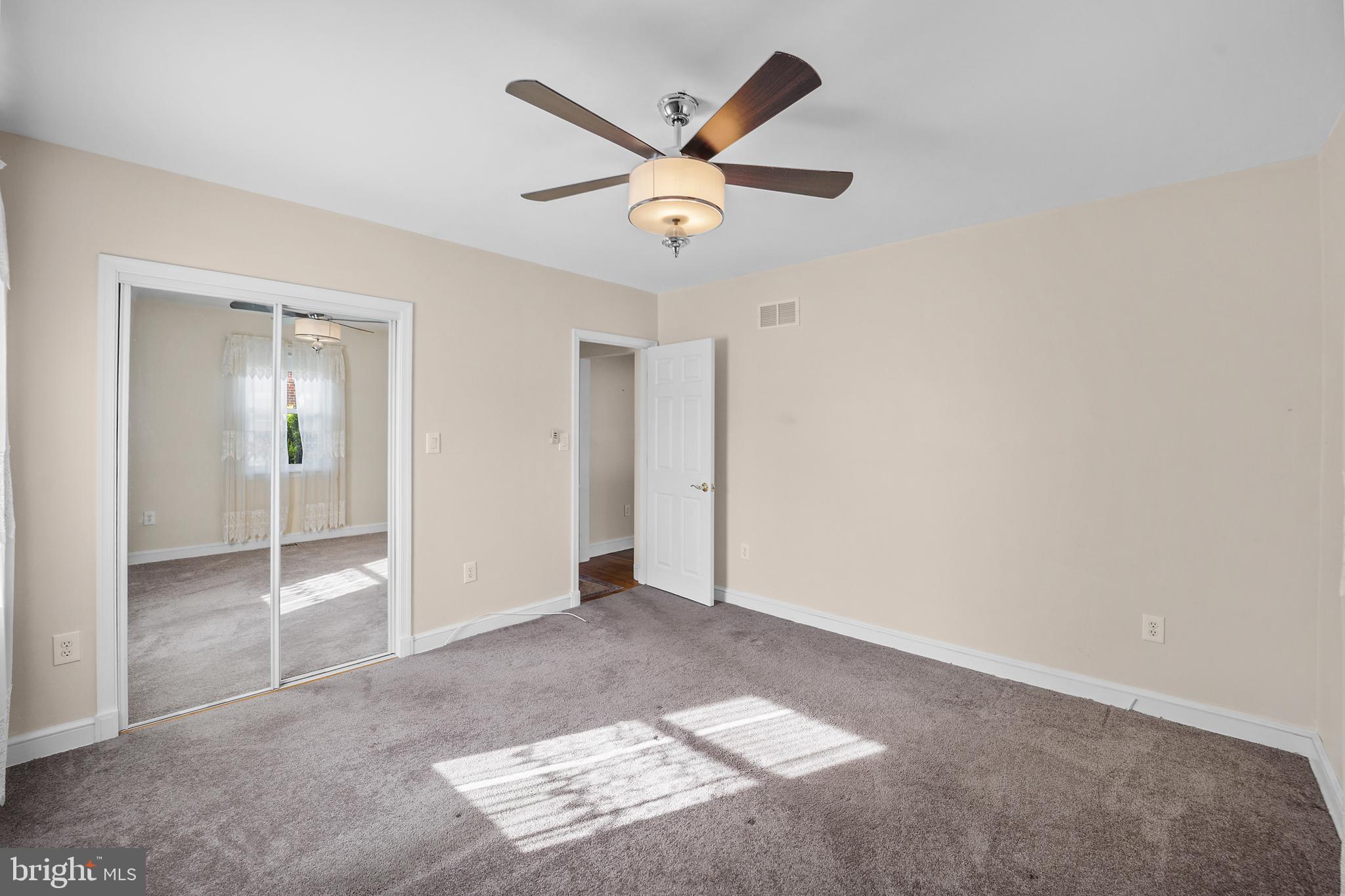 723 Filbert Street Palmyra, NJ 08065 - Photo 18 of 34 1st floor bedroom #1