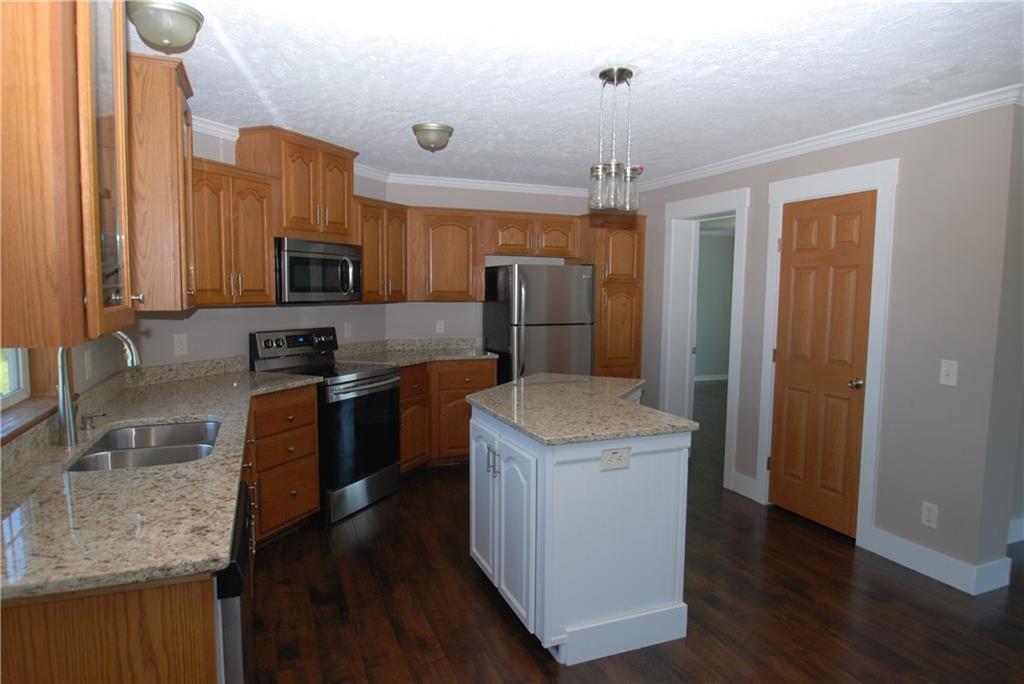 7420 Stringtown Road Mechanicsburg, OH 43044 - Photo 14 of 34
