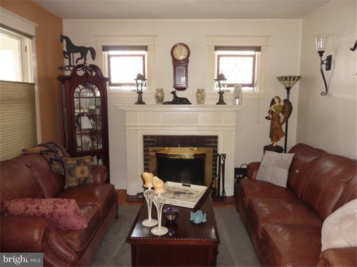 230 Rutledge Avenue Rutledge, PA 19070 - Photo 12 of 25 Fireplace