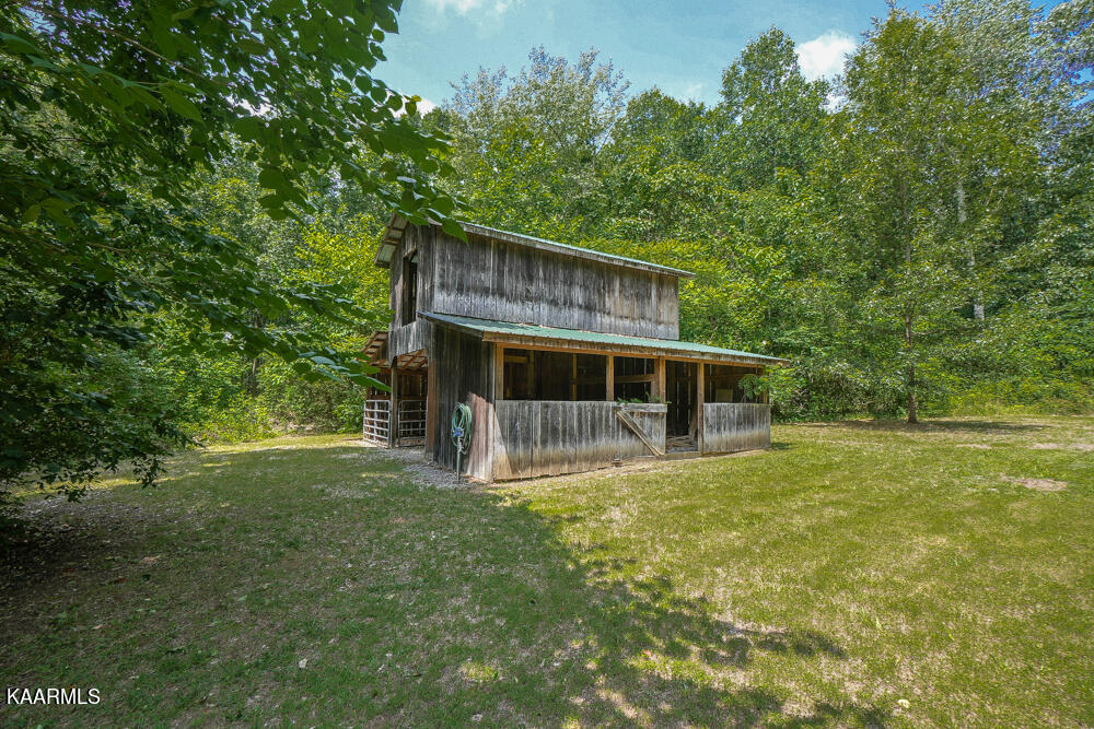 885 Cabe Road Greenback, TN 37742 - Photo 8 of 60 DSC07255