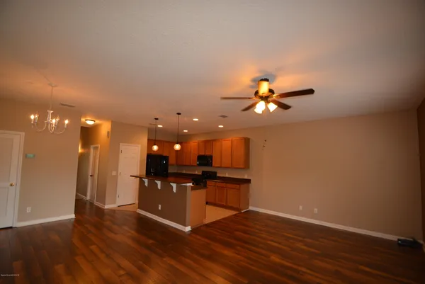 $1,900 | 2570 Revolution Street, Unit 101, Melbourne, FL 32935